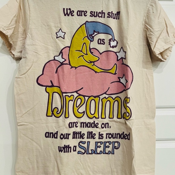 ⭐️3 for $20 Sleepy Moon Dreams Tee - Picture 4 of 6